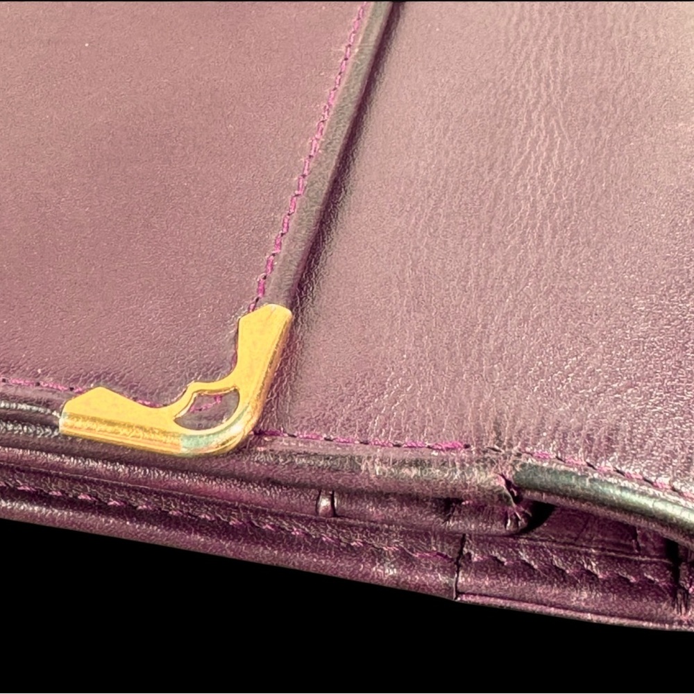 Cartier Trifold Snap Button Wallet with Kiss-Lock - Picture 16 of 16